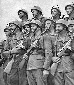250px-polish_army_soldiers_1951